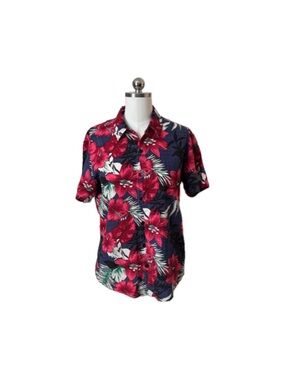 Men's Navy Button-Down Tropical Floral Shirt - Red Floral